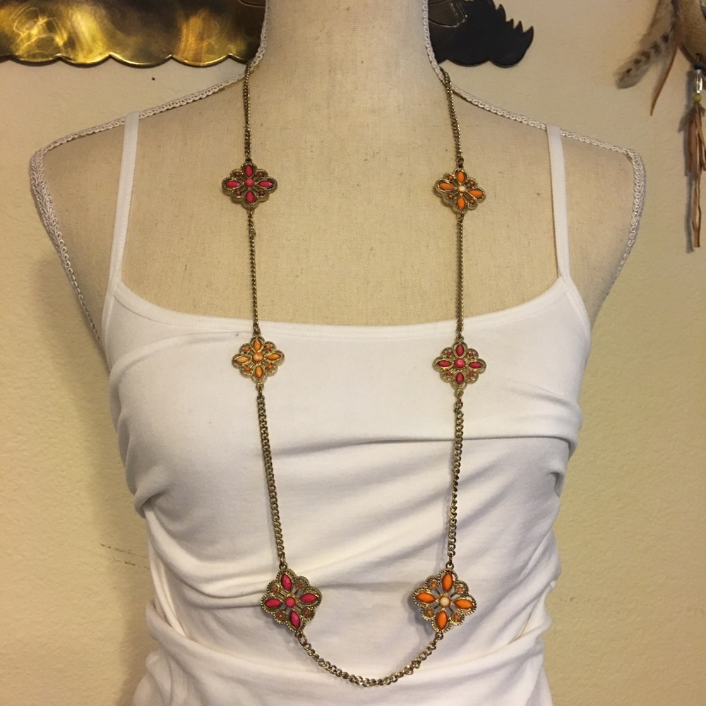 Vintage Charming Charlie stone medallion necklace